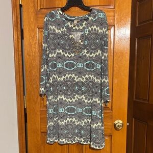 Emma & Michele Black and Blue Long Sleeve Dress❤️